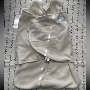 Halo Velcro Swaddle